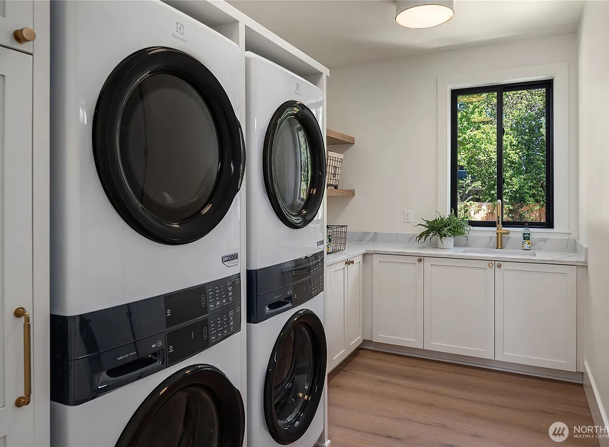 Laundry Laundry