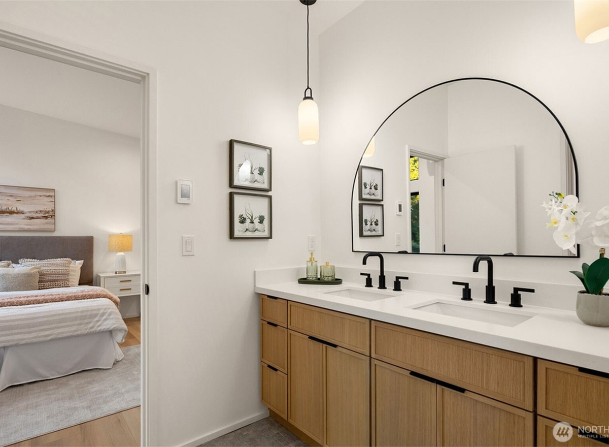 Bath 2 Bath 2
